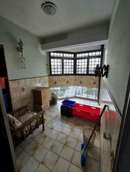 Blk 230 Jurong East Street 21 (Jurong East), HDB 5 Rooms #563499191